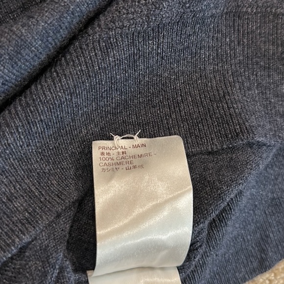 Louis Vuitton Knit - Picture 6 of 6